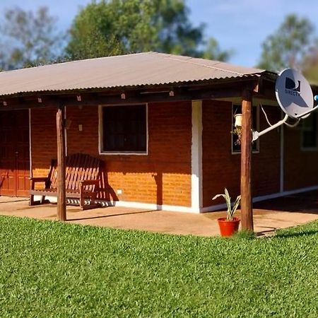 Cabana Ibera كولونيا كارلوس بيليجريني المظهر الخارجي الصورة